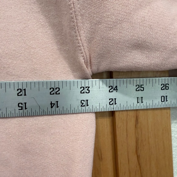 Valentine’s Pink Heart Love sweatshirt, size Large - Picture 5 of 6